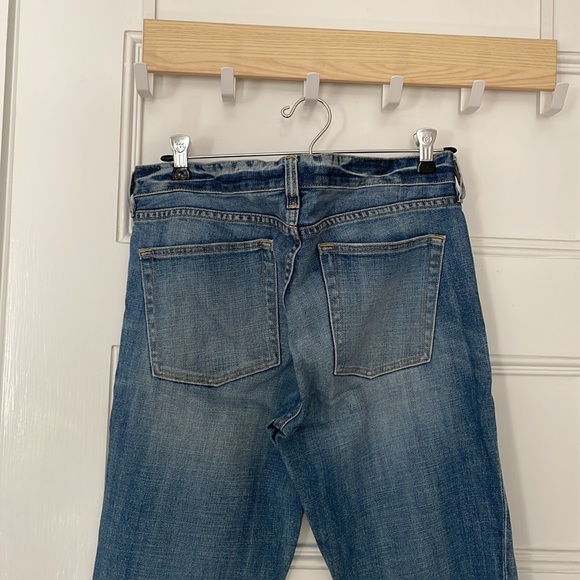 Light Wash Matchstick Jeans - JCrew - size 30R - Picture 3 of 4